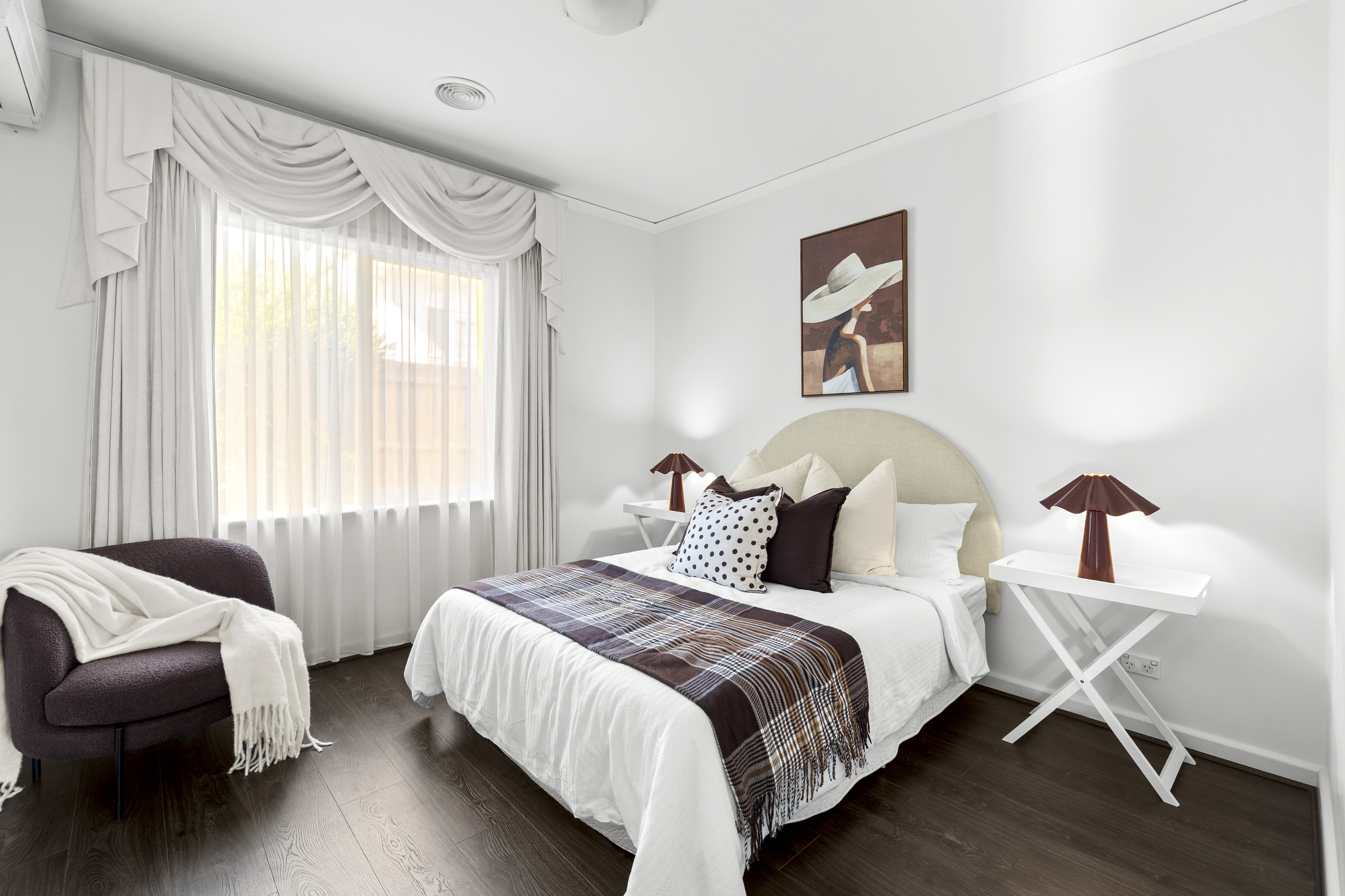 Whitehorse Road Surrey Hills cover
